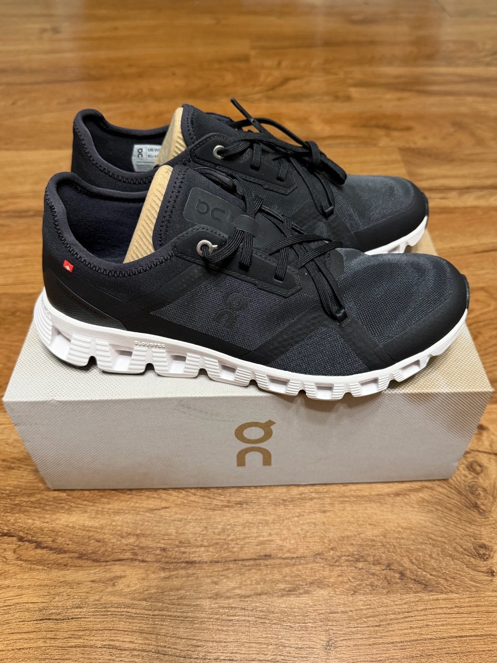 OnCloud X3 AD Women’s Black Athletic Running Shoes